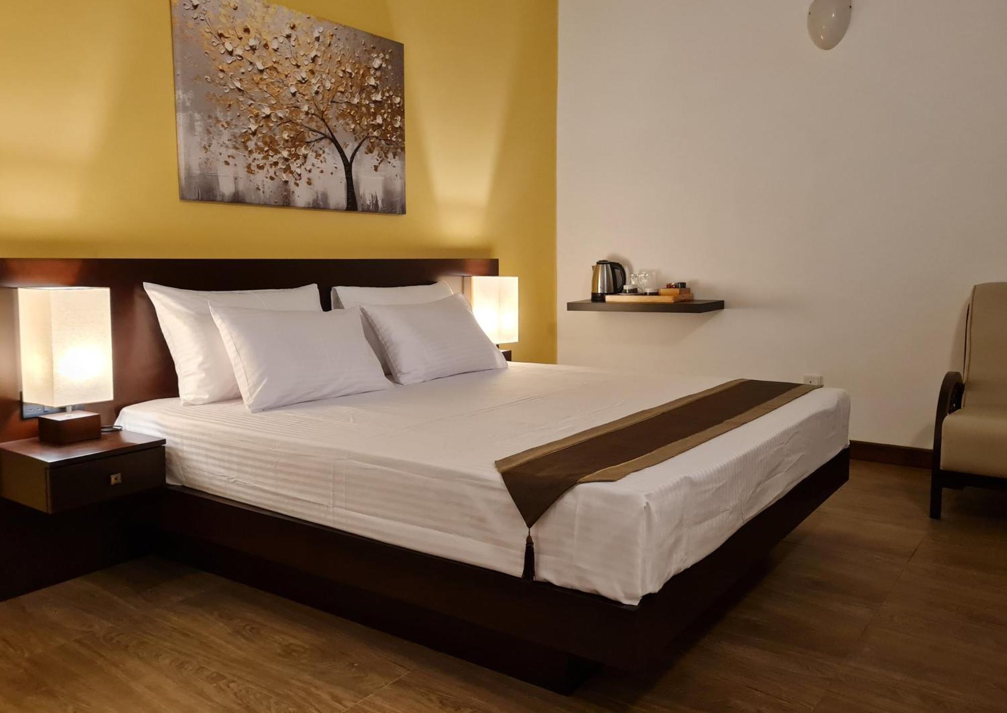 City Oasis 66 Negombo Luaran gambar